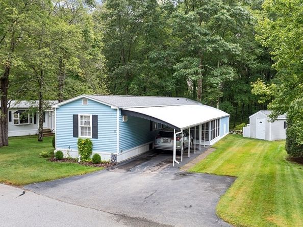 27 Tyler Street, Brookfield MA 01506
