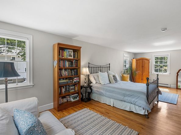 4 Oakland Cir, Winchester MA 01890