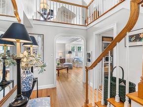 4 Oakland Cir, Winchester MA 01890