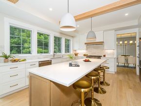 94 Woodland St, Natick MA 01760