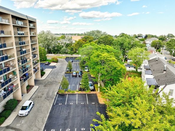 185 Quincy Shore Dr 28, Quincy MA 02171