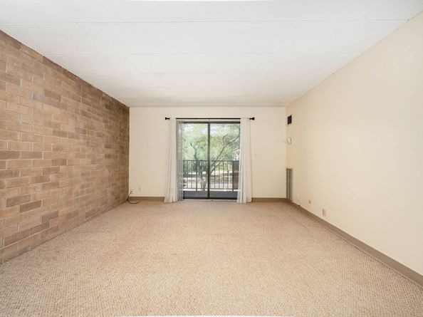 185 Quincy Shore Dr 28, Quincy MA 02171