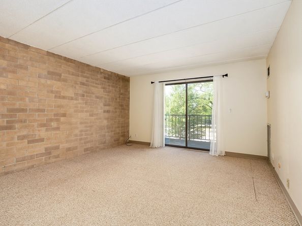 185 Quincy Shore Dr 28, Quincy MA 02171
