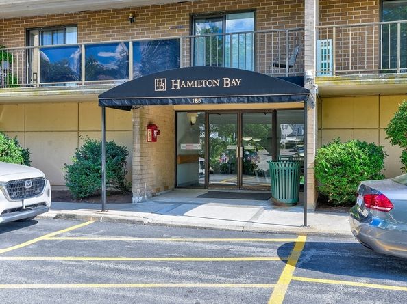185 Quincy Shore Dr 28, Quincy MA 02171