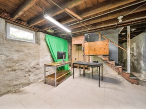 11 Murphy Ct, Newton MA 02458