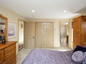 74 Moreland Green Drive, Worcester MA 01609