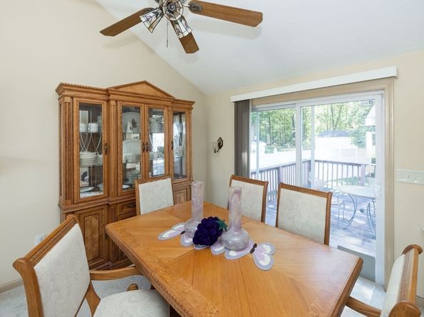74 Moreland Green Drive, Worcester MA 01609