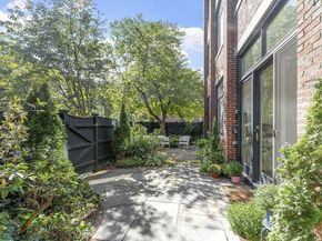 100 Keyes Rd 223, Concord MA 01742