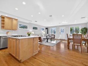 15 Crest Rd, Wayland MA 01778