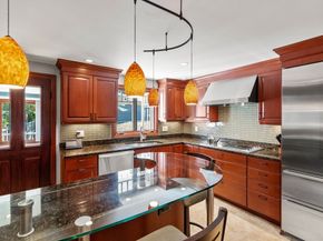 20 Woodchester Cir, Waltham MA 02451