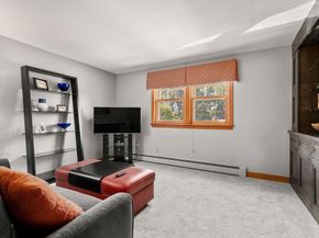 20 Woodchester Cir, Waltham MA 02451
