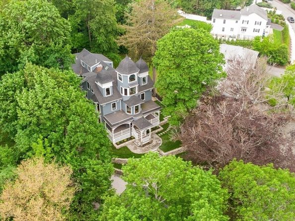 14 Summit Street 14F, Newton MA 02458