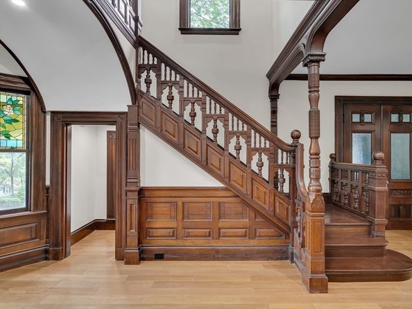 14 Summit Street 14F, Newton MA 02458