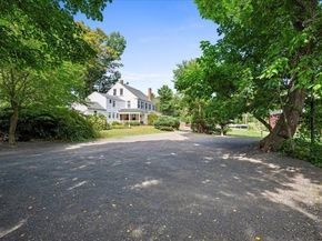 720 Main St, Bolton MA 01740