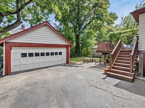 35 Burbank Rd, Medford MA 02155