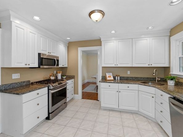 35 Burbank Rd, Medford MA 02155