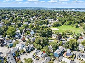 12 Bradford Court, Marblehead MA 01945