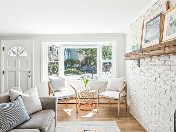 12 Bradford Court, Marblehead MA 01945