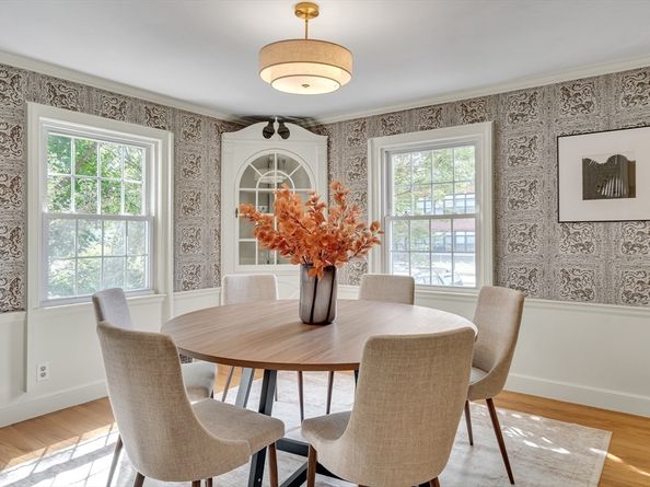 198 Dedham St, Newton MA 02461