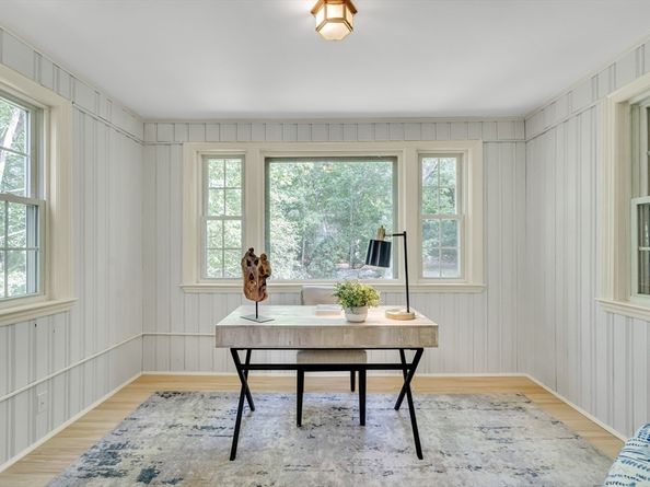 198 Dedham St, Newton MA 02461