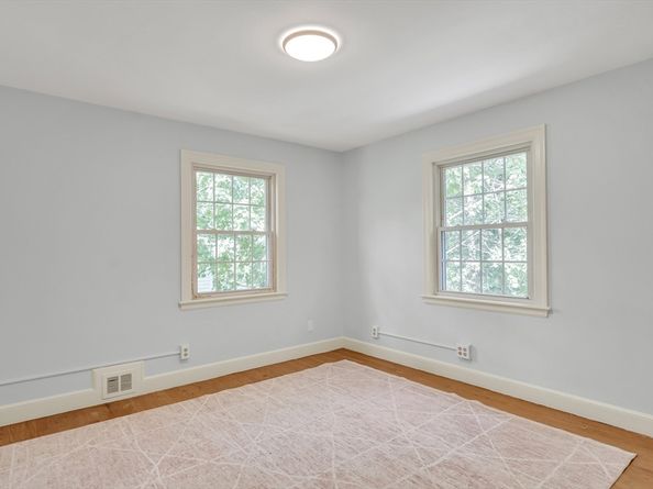 198 Dedham St, Newton MA 02461