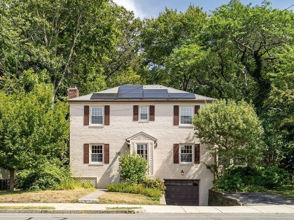 198 Dedham St, Newton MA 02461
