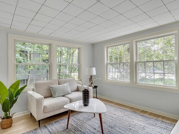 198 Dedham St, Newton MA 02461