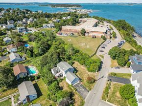 50 Harborview Rd, Hull MA 02045