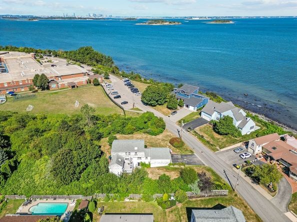 50 Harborview Rd, Hull MA 02045