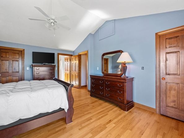 50 Harborview Rd, Hull MA 02045