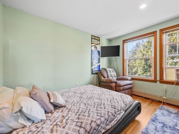 50 Harborview Rd, Hull MA 02045