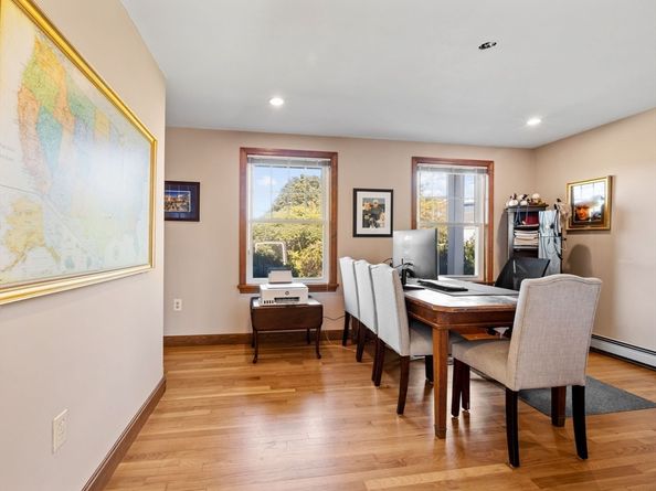 50 Harborview Rd, Hull MA 02045