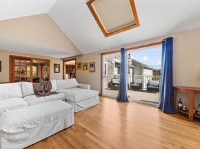 50 Harborview Rd, Hull MA 02045
