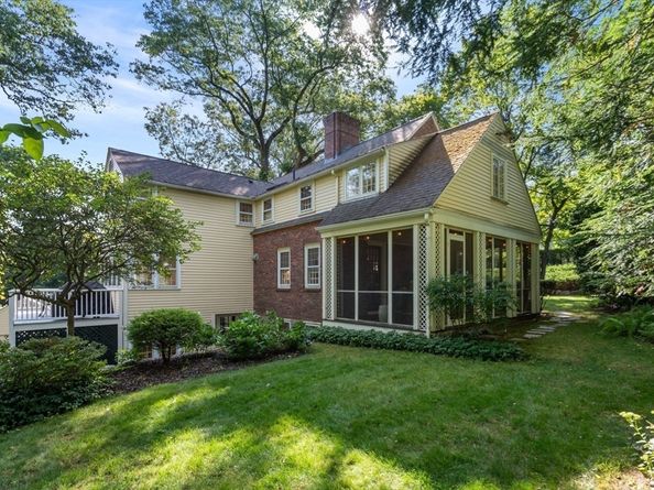 46 Lincoln Rd, Wellesley MA 02481