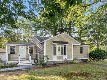 11 Nelson Ave