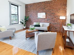 17 Dwight 3, Boston MA 02118