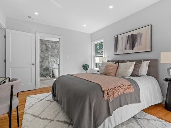 321 Albemarle Rd, Newton MA 02460