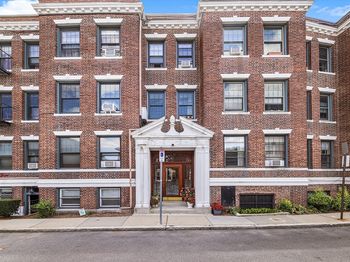 100 Lanark Rd