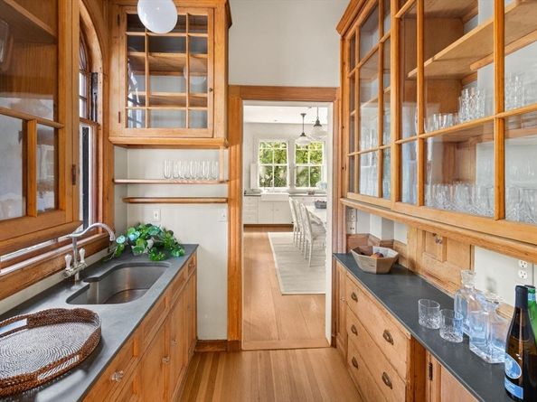158 Brattle Street, Cambridge MA 02138