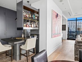 1 Franklin St PH3E, Boston MA 02110