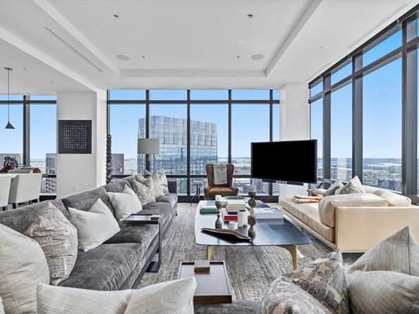 1 Franklin St PH3E, Boston MA 02110