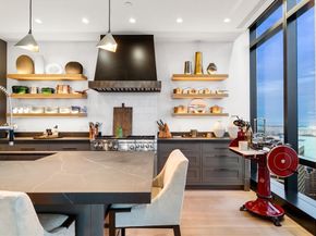 1 Franklin St PH3E, Boston MA 02110