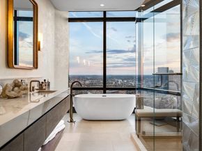 1 Franklin St PH3E, Boston MA 02110