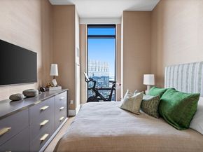 1 Franklin St PH3E, Boston MA 02110