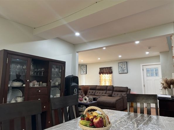 36 Jackson Ave, Fitchburg MA 01420