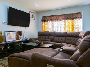 36 Jackson Ave, Fitchburg MA 01420