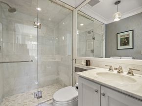 18 Marlborough St, Boston MA 02116