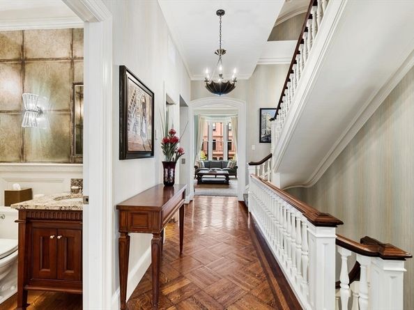 18 Marlborough St, Boston MA 02116