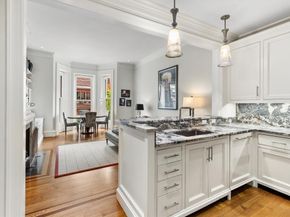 18 Marlborough St, Boston MA 02116