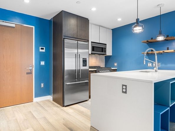 375 Canal St 1103, Somerville MA 02145